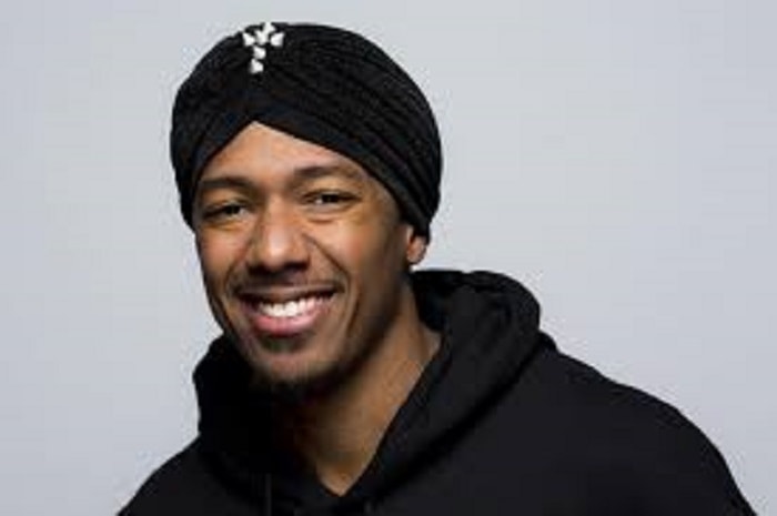 Nick Cannon in a black turban